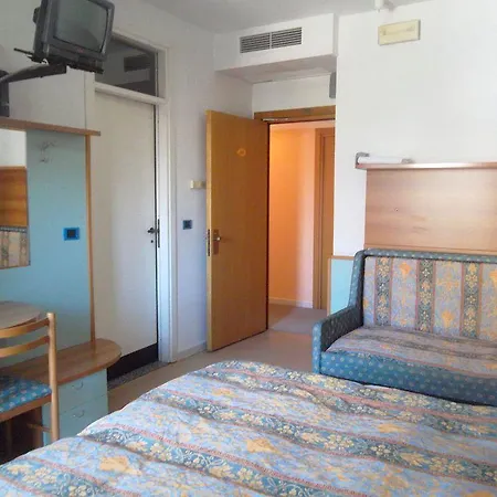 Marina فندق روزيتو ديلي أبروتسي