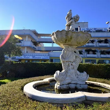 Hotel Marina
