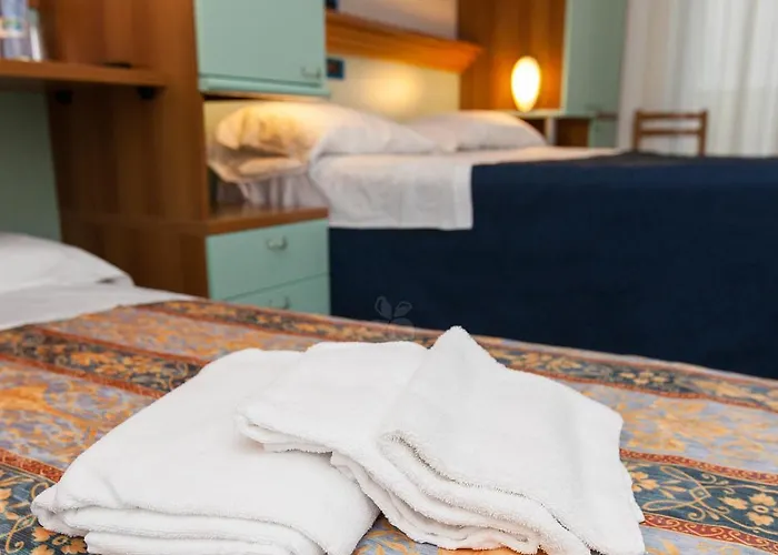 Marina 3* Розето-дельи-Абруцци