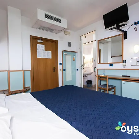 Marina Отель Розето-дельи-Абруцци