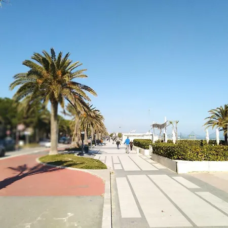 Marina Отель Розето-дельи-Абруцци