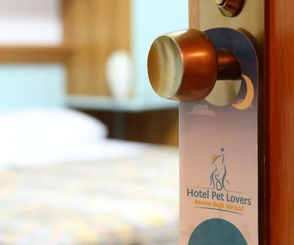 Marina 3* Розето-дельи-Абруцци